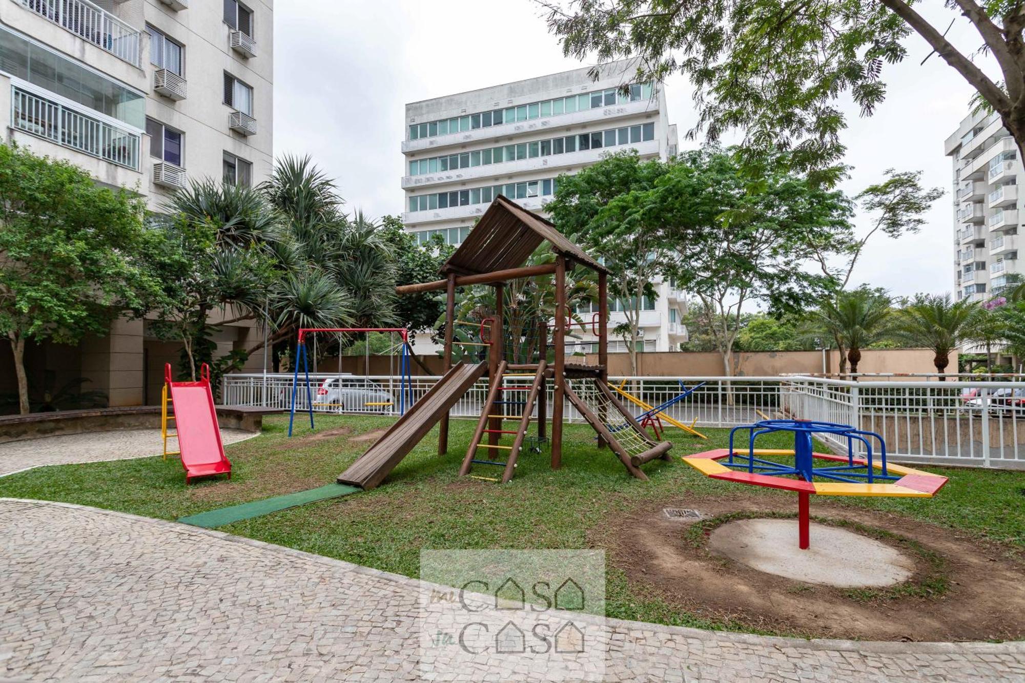 Varanda Rio: 2-Bedroom Apartment with Pool and 24/7 Security Near Riocentro - Rio de Janeiro — Photos 1
