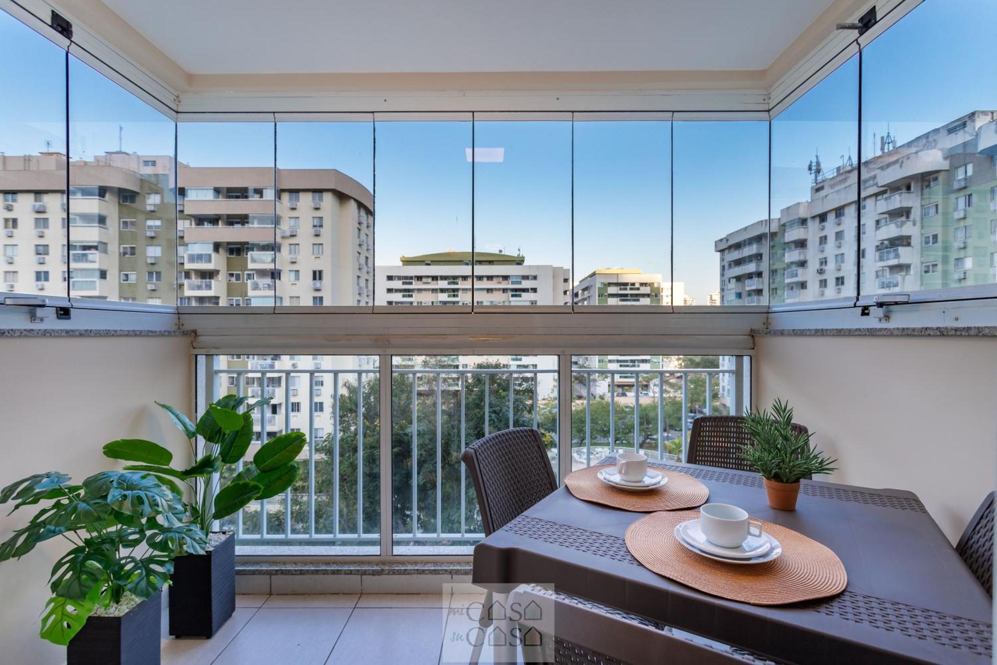 Varanda Rio: 2-Bedroom Apartment with Pool and 24/7 Security Near Riocentro - Rio de Janeiro — Photos 2